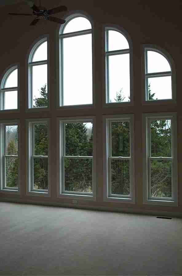 Oaks7GreatRoomwindows.JPG